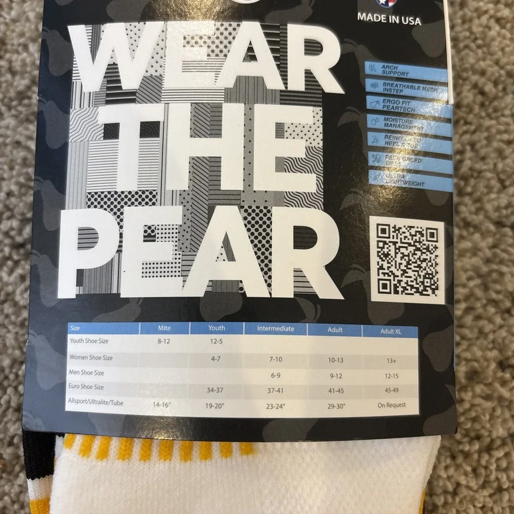 (2) Pear Sox‎ Size Intermediate Athletic Baseball Socks Striped USA